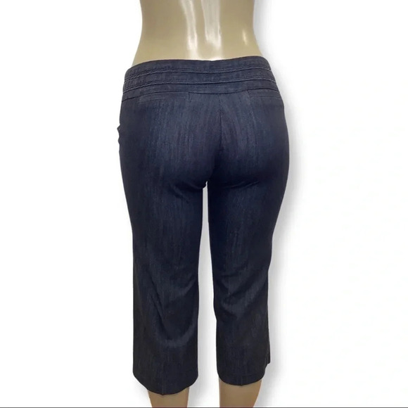 My Michelle Cropped Denim Pants - Picture 3 of 4